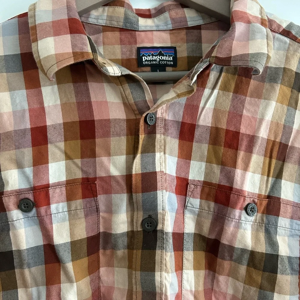Patagonia Men’s Organic Cotton Plaid Shirt Brown Tan Size L